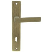 Πόμολα πόρτας Perfect 241 με πλάκα μπρονζέ