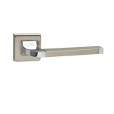 Πόμολα πόρτας Viometale 06.880 με ροζέτες