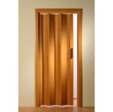 porta-ptissomeni-xilou-304